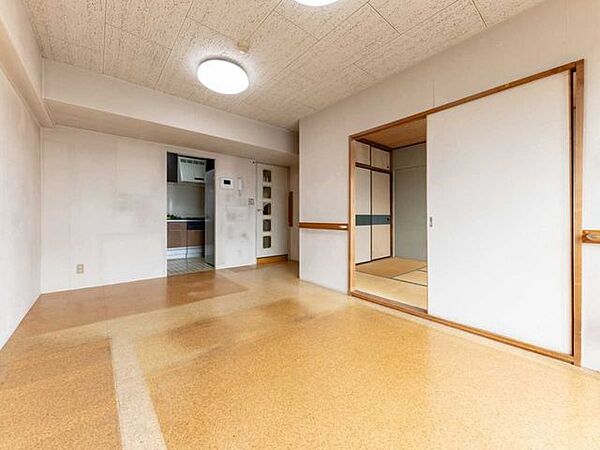 室内を拡大表示