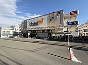 ダイエー十日市場店 720m