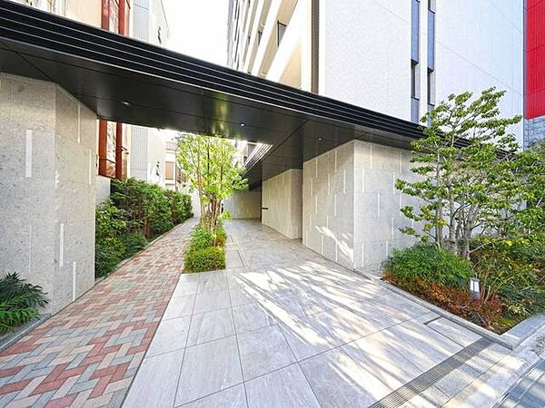エントランスを拡大表示