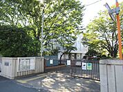 川崎市立東住吉小学校 641m