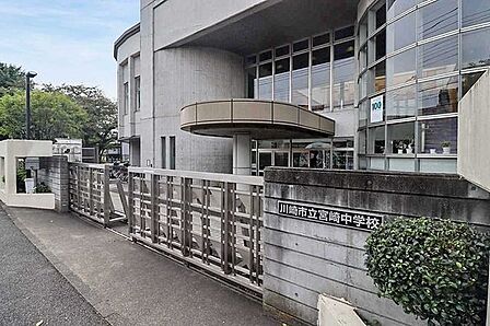 川崎市立宮崎中学校 400m