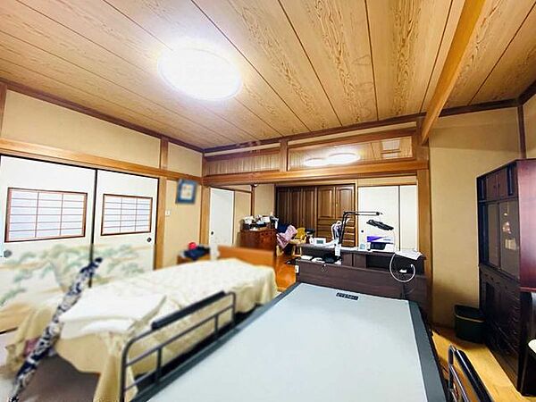 室内