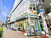 ファミリーマート武蔵新城南口店 120m