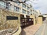 周辺：大阪市立大淀小学校 600m
