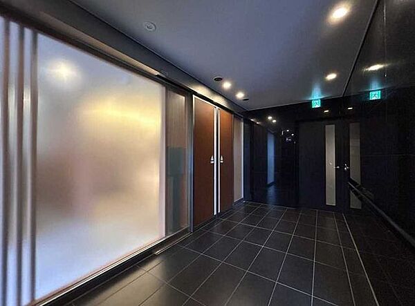 エントランスを拡大表示