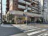 周辺：セブンイレブン梅田スカイビル前店 120m
