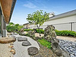 茨木市山手台五丁目 中古戸建