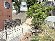 敷地北側のお庭です