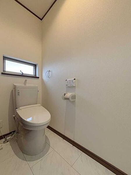 トイレを拡大表示
