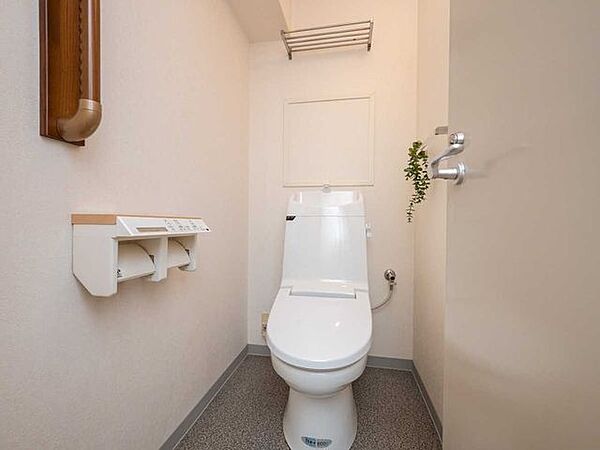 トイレを拡大表示