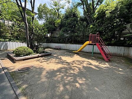 敷地内公園