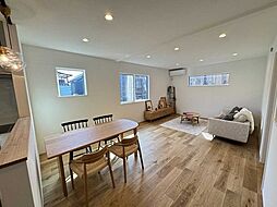 リビング/ダイニングの画像