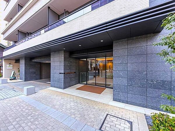 エントランスを拡大表示