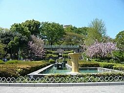 礫川公園 560m