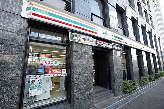  セブン-イレ...