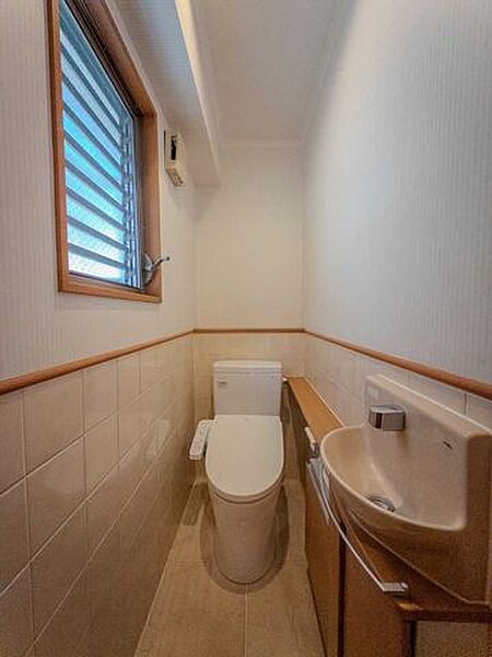 トイレを拡大表示