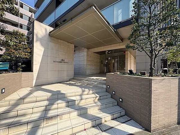 エントランスを拡大表示