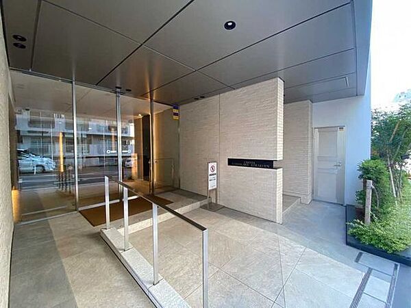 エントランスを拡大表示