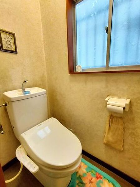 トイレを拡大表示