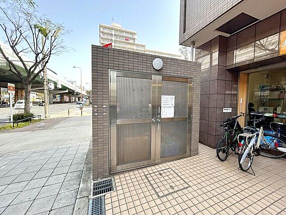 ゴミ捨て場