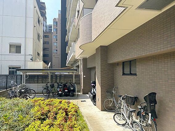 駐輪場