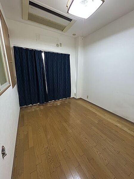 室内を拡大表示