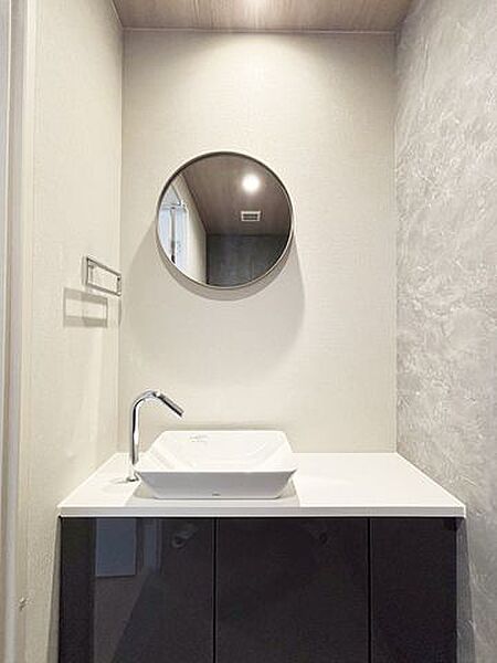 トイレを拡大表示