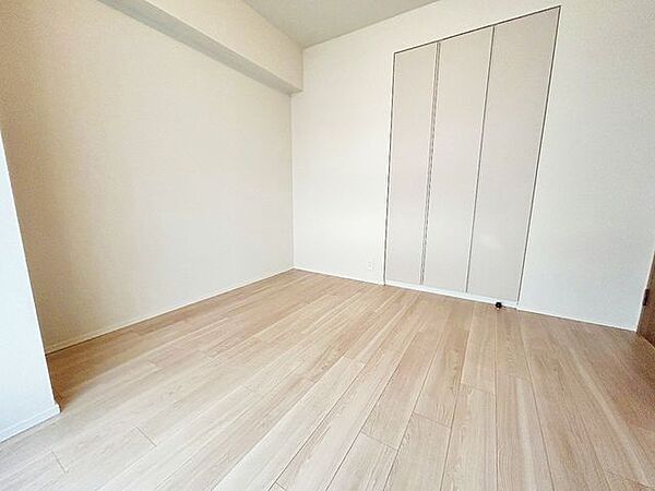 洋室を拡大表示