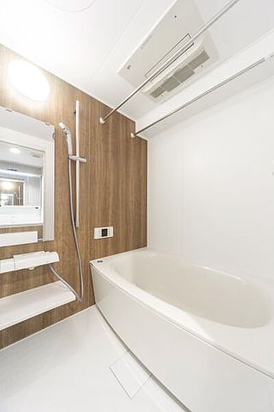 浴室を拡大表示