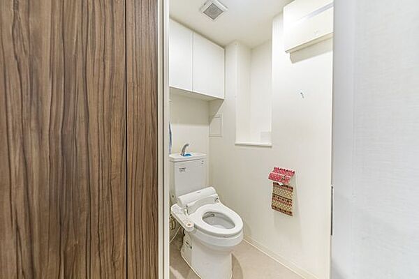 トイレを拡大表示