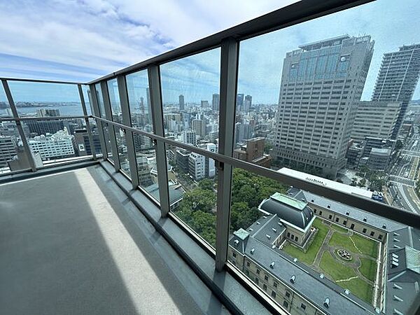 バルコニーを拡大表示