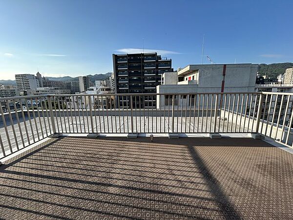 バルコニーを拡大表示