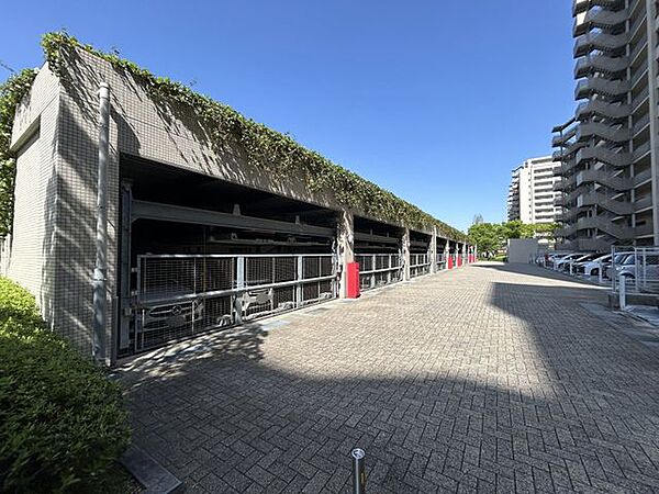 駐車場を拡大表示