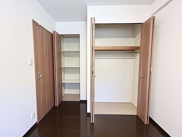 洋室を拡大表示