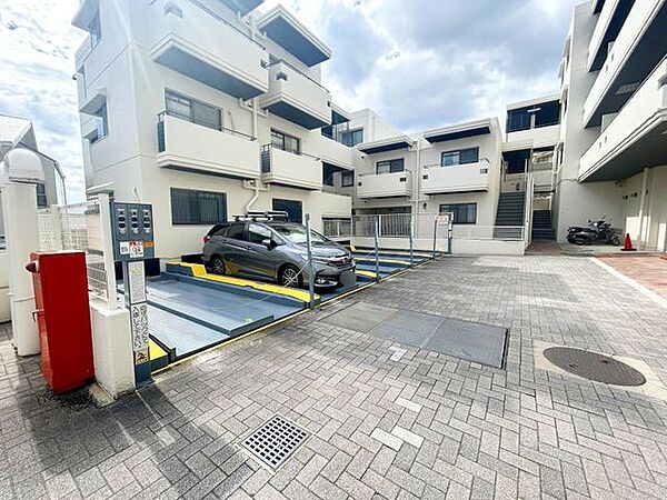 駐車場を拡大表示