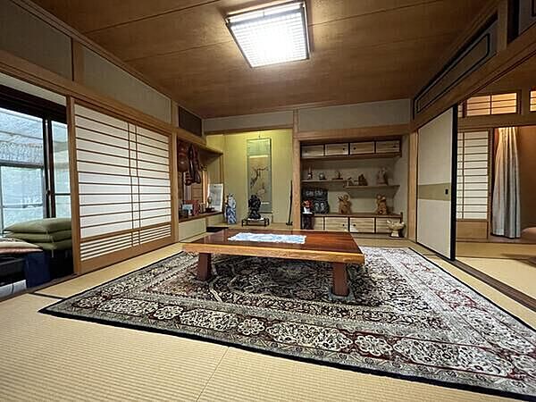 室内を拡大表示