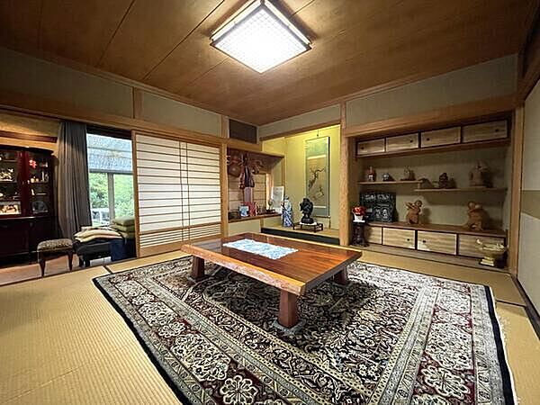 室内を拡大表示