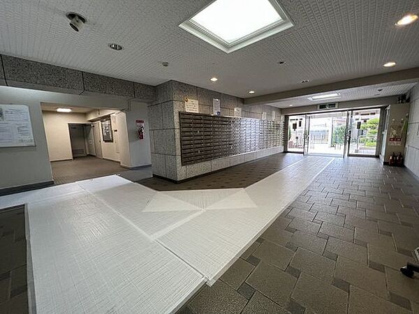 エントランスを拡大表示