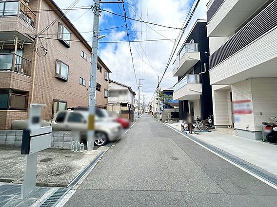 前面道路含む外...