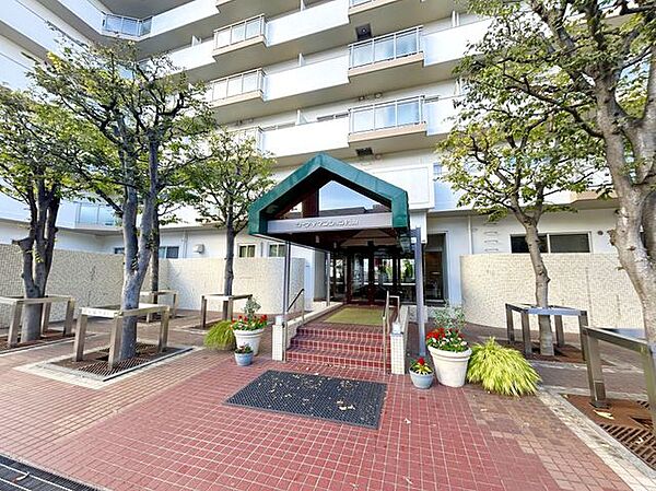 エントランスを拡大表示