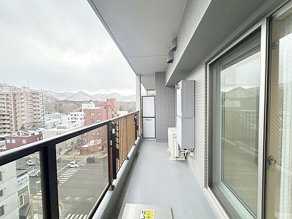 バルコニーを拡大表示