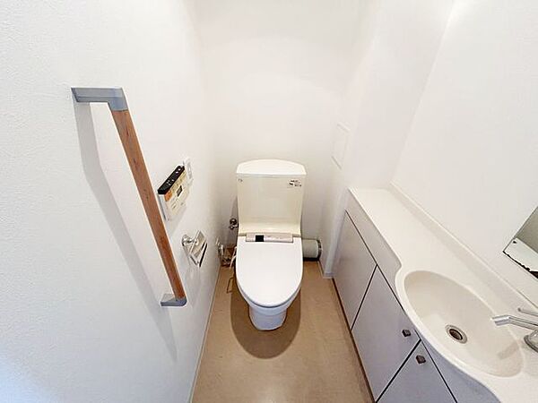 トイレを拡大表示