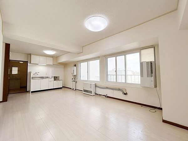 室内を拡大表示