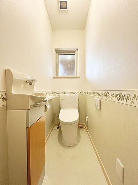トイレを拡大表示