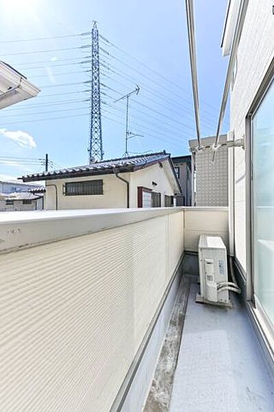 バルコニーを拡大表示