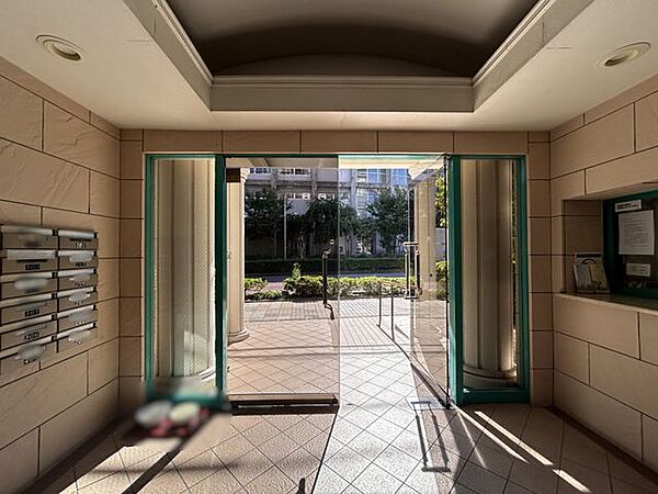 エントランスを拡大表示
