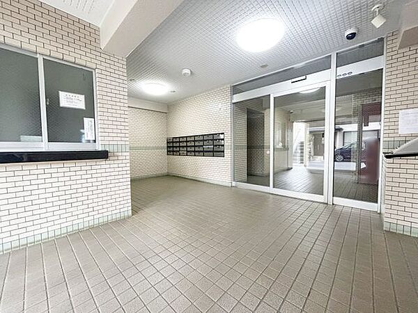 エントランスを拡大表示