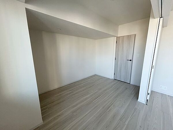 洋室を拡大表示