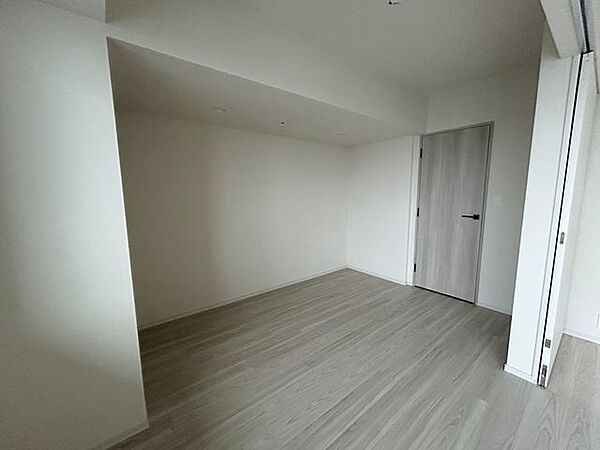 洋室を拡大表示