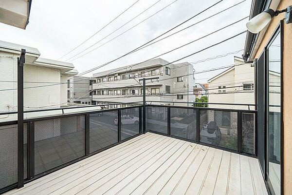 バルコニーを拡大表示